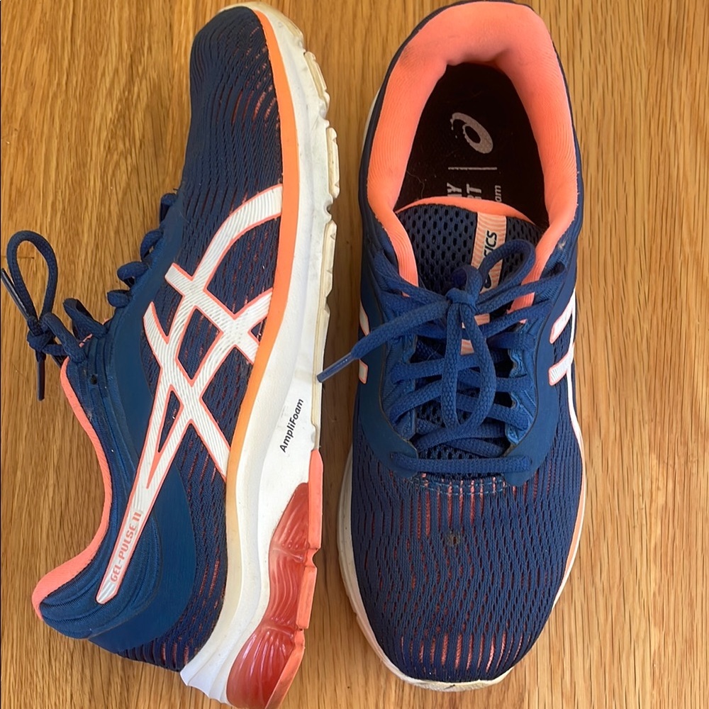 ASICS Women's Blue and Pink Running Shoes